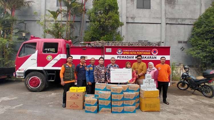 Telkom Salurkan Bantuan Karhutla di 3 Provinsi Kalimantan